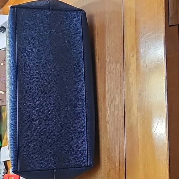 Coach City Tote - Picture 5 of 9